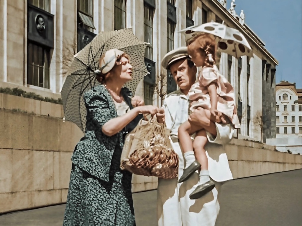 Кадр из фильма Подкидыш. 1939 г..jpg