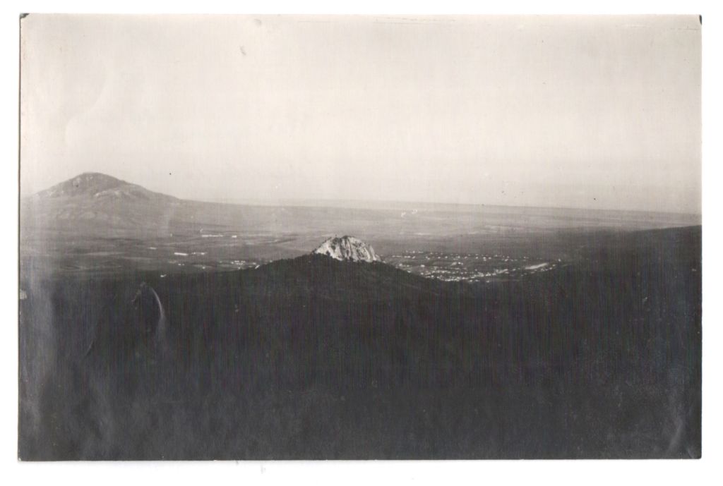 Фото 2. Лакколиты Пятигорья.jpg