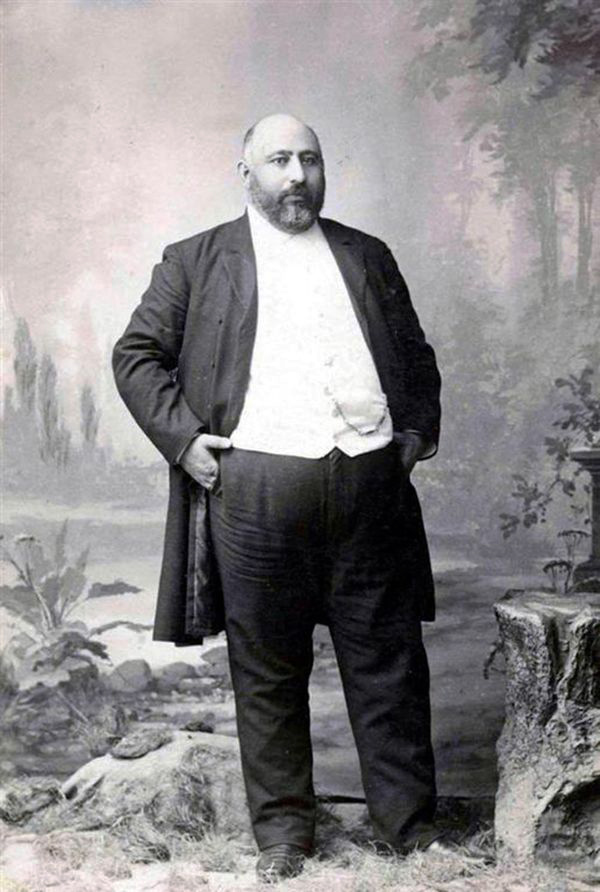 1. Г.И. Тамамшев (середина XIX в.) - армянский меценат и благотворитель купец 1-й гильдии почетный гражданин Тифлиса и Ставрополя. Источник pinterest.com.jpg