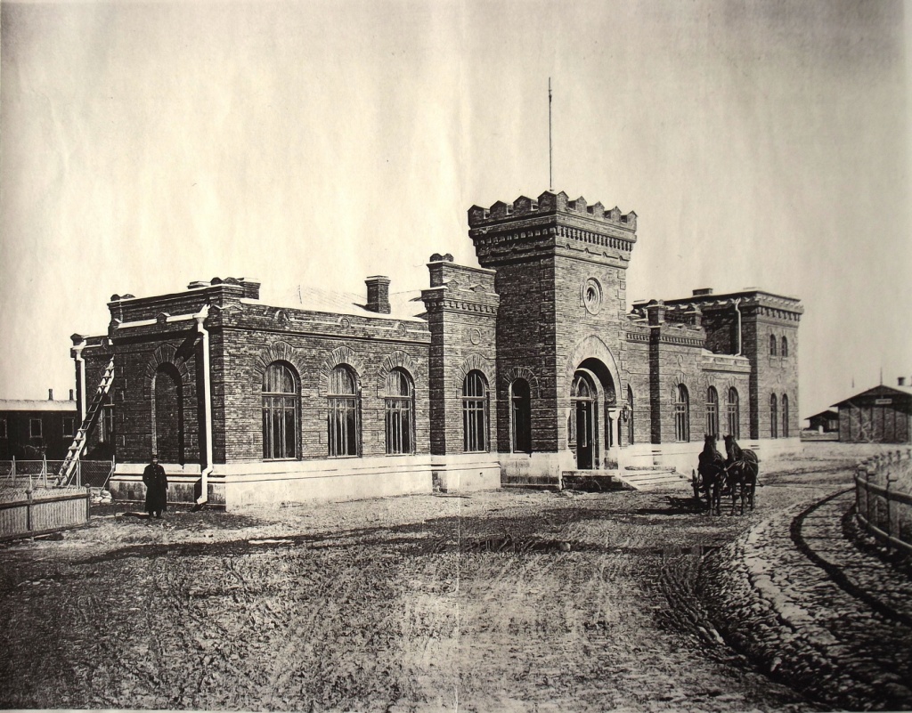 3. Железнодорожный вокзал ст. Ставрополь. Из фондов СГМЗ конец XIX в.jpg