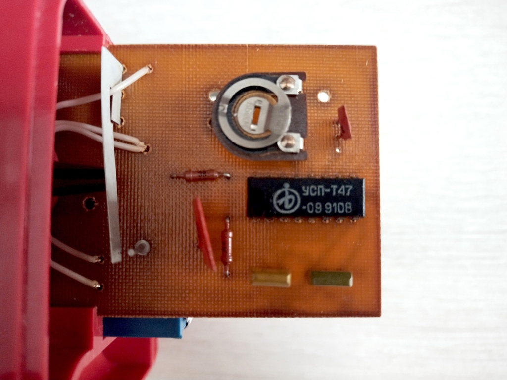 Микросхема УСП-Т47 выводила звук на встроенный динамик.jpg