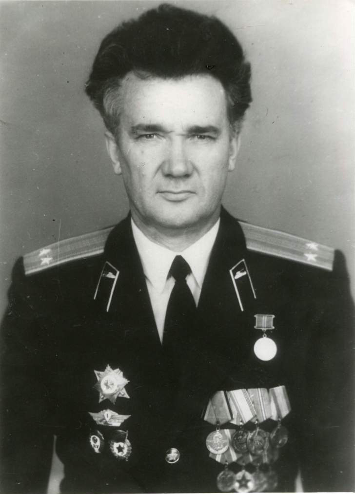 04 А.В. Мохов подполковник заместитель начальника краевых курсов ГО ликвидатор аварии на Чернобыльской АЭС..JPG