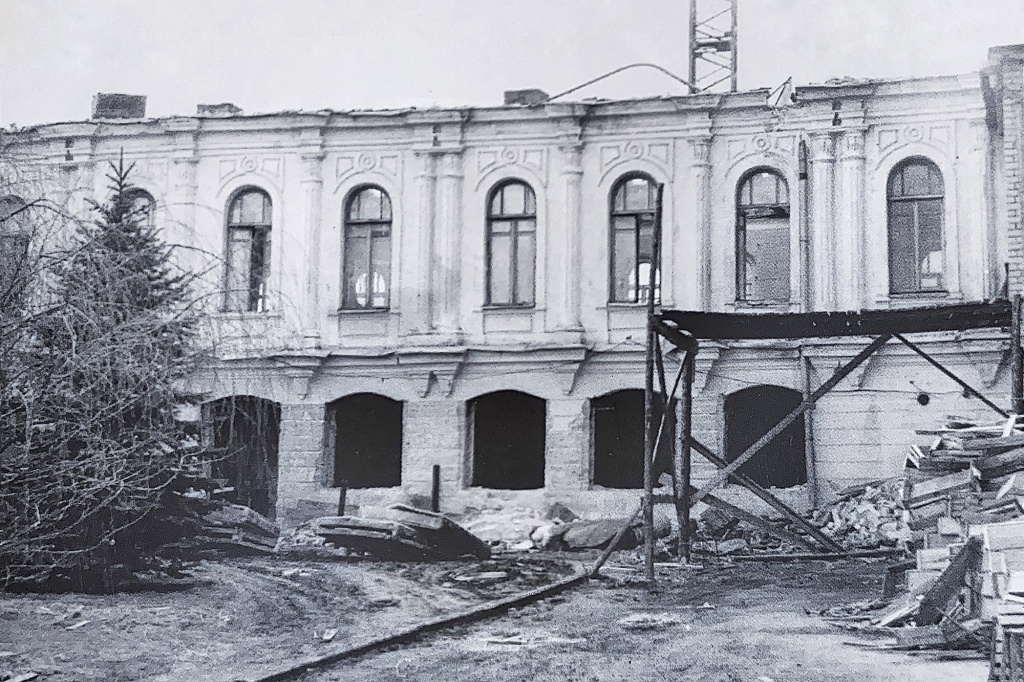 03 Реконструкция Ставропольского краеведческого музея им. Г.К. Праве. Фото из фондов Ставропольского музея-заповедника.JPG