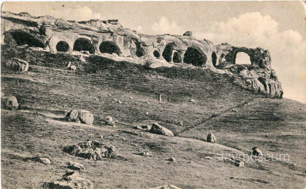 Фото 2. Вид на скалу с западной наветренной стороны. Начало XX в..JPEG