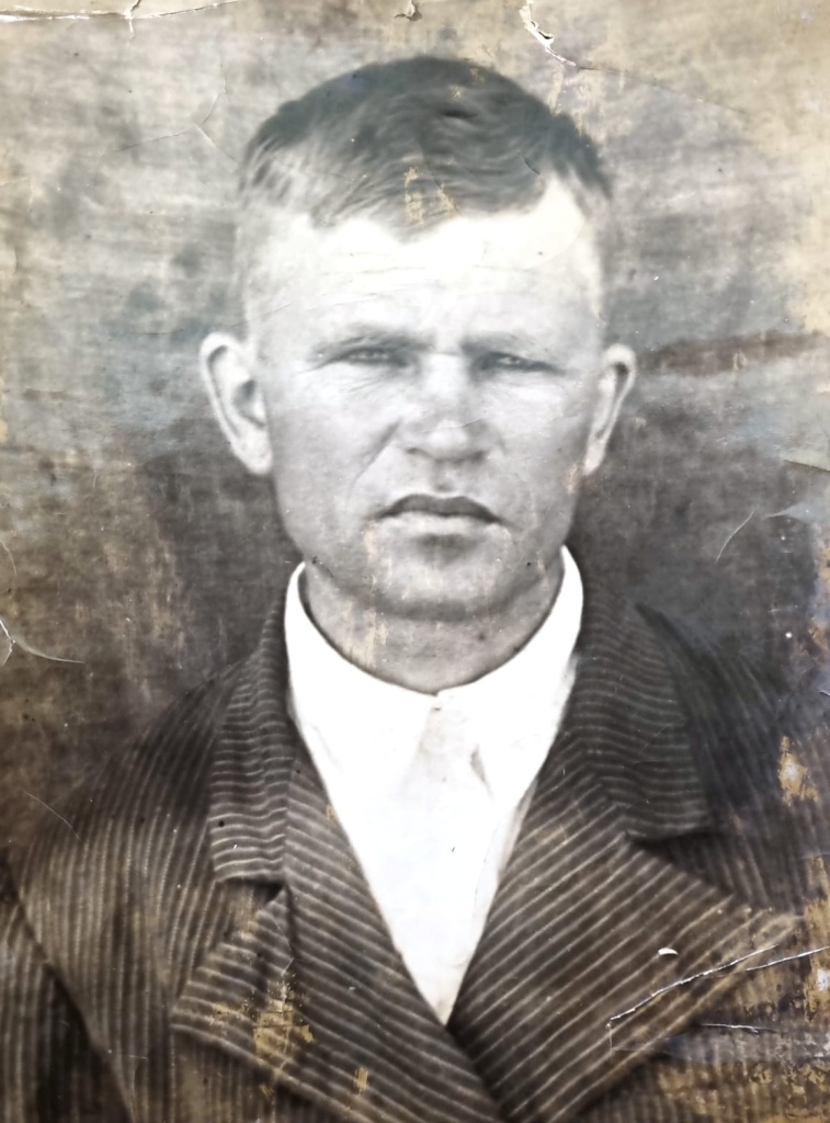 11. Вдовыдченко Егор Гаврилович (1910 1941).jpg