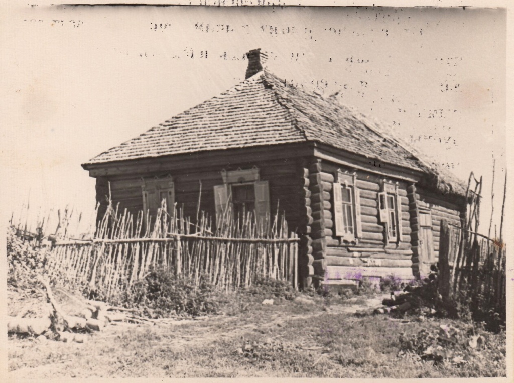 2. Родительский дов в с. Первые Акуличи.jpg