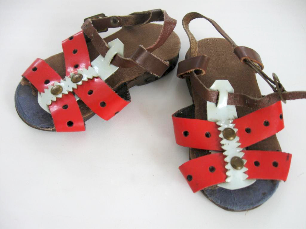 01_detskie_sandalii.jpg