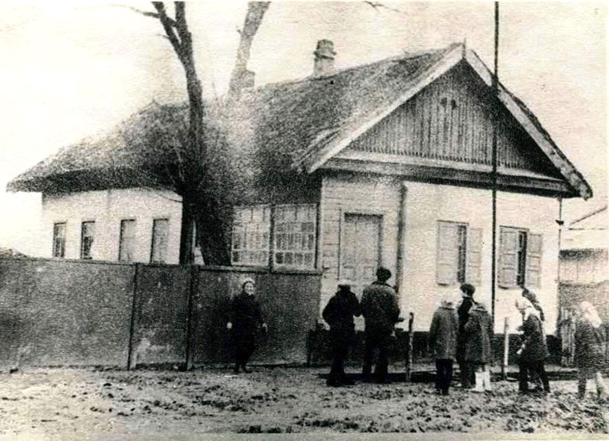 Открытие музея величаевским молодогвардейцам. 1985 г..JPG